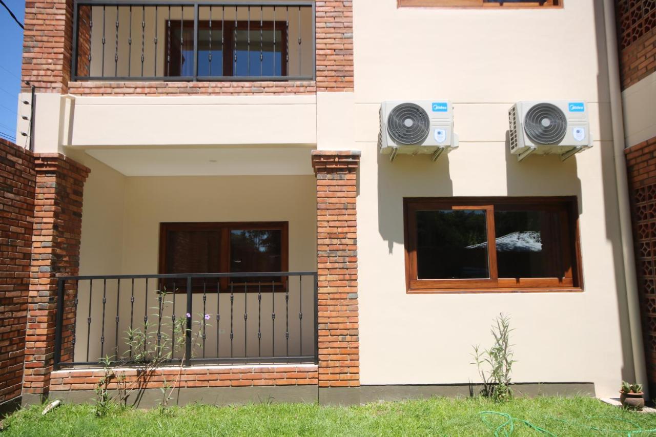 Aparthotel Los Laureles San Lorenzo de la Frontera Exterior photo